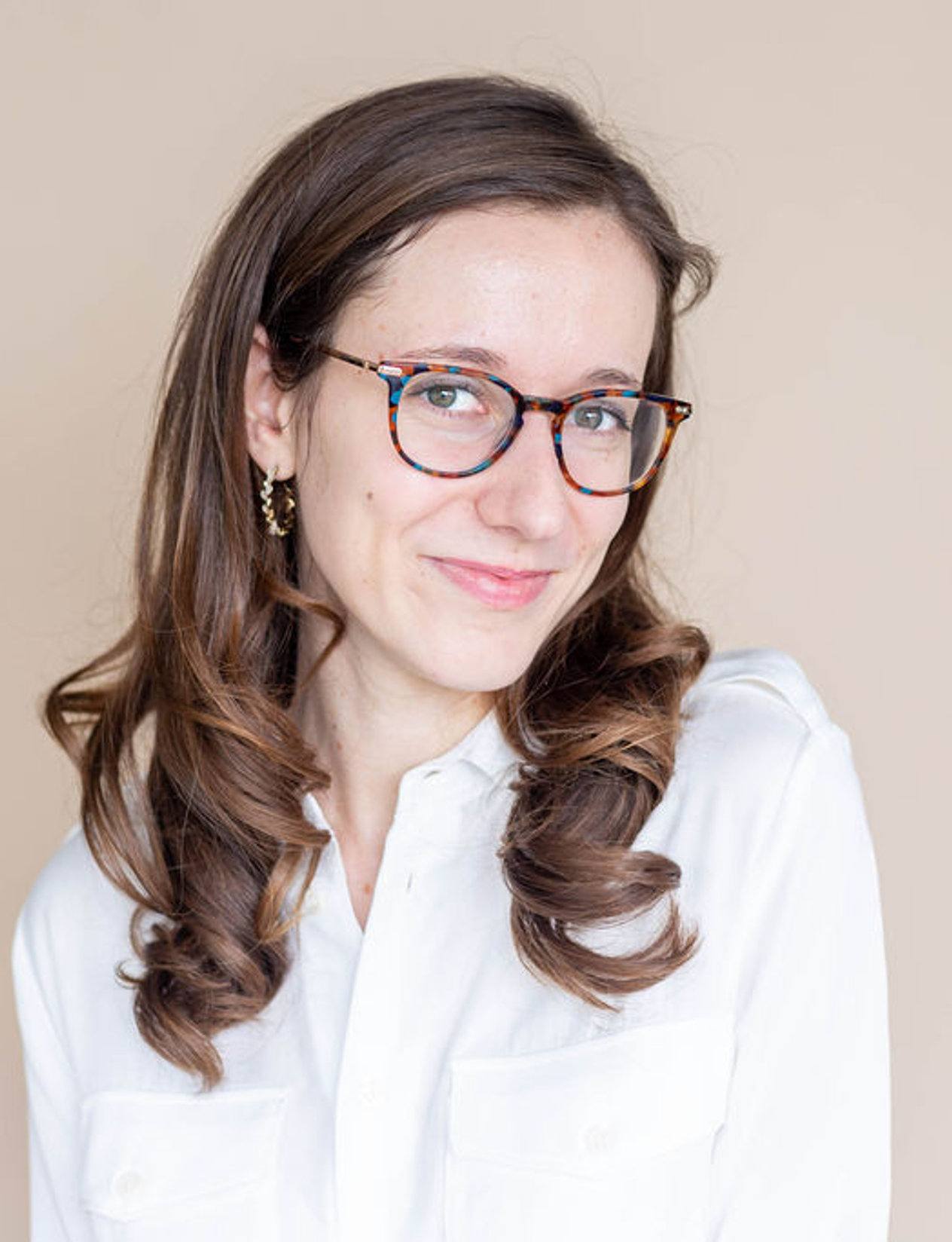 Sara Royf smiling at the camera
